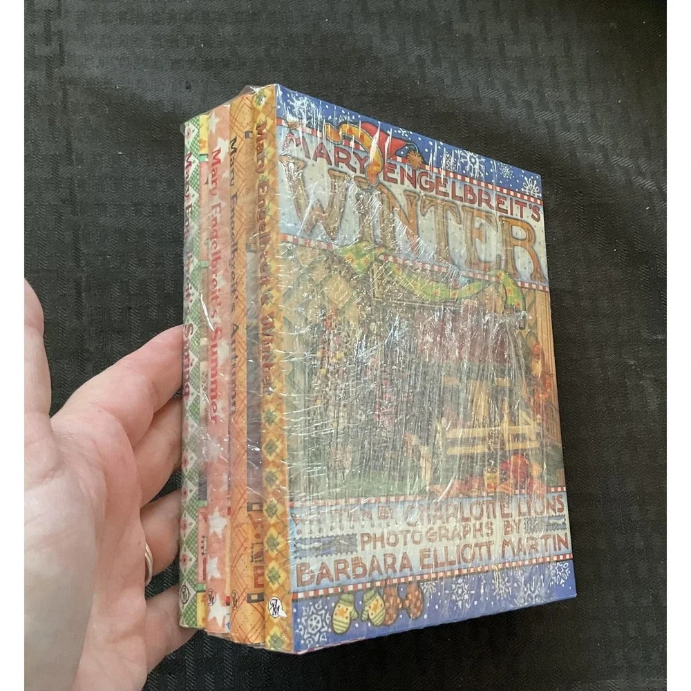 Mary‎ Engelbreit's Four Seasons Book Set Charlotte Lyons Hardcover Craft Decor
